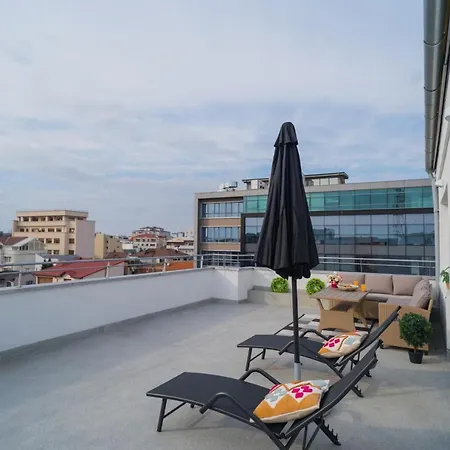 Apartmán Penthouse - Huge Rooftop Terrace + Skyline View